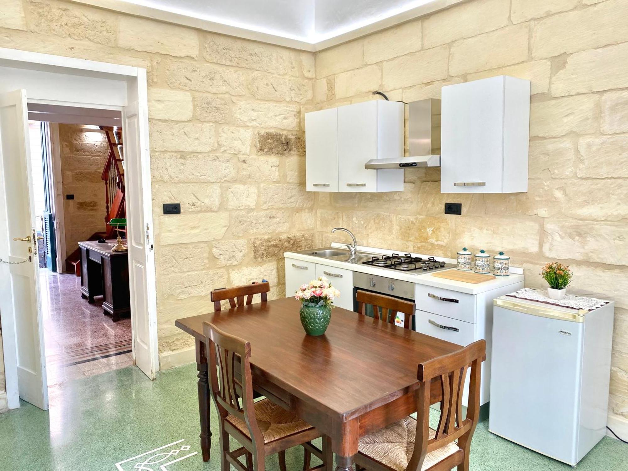 Vohis Luxury House - Fast Wi-Fi & Easy Parking Lejlighed Lecce Eksteriør billede