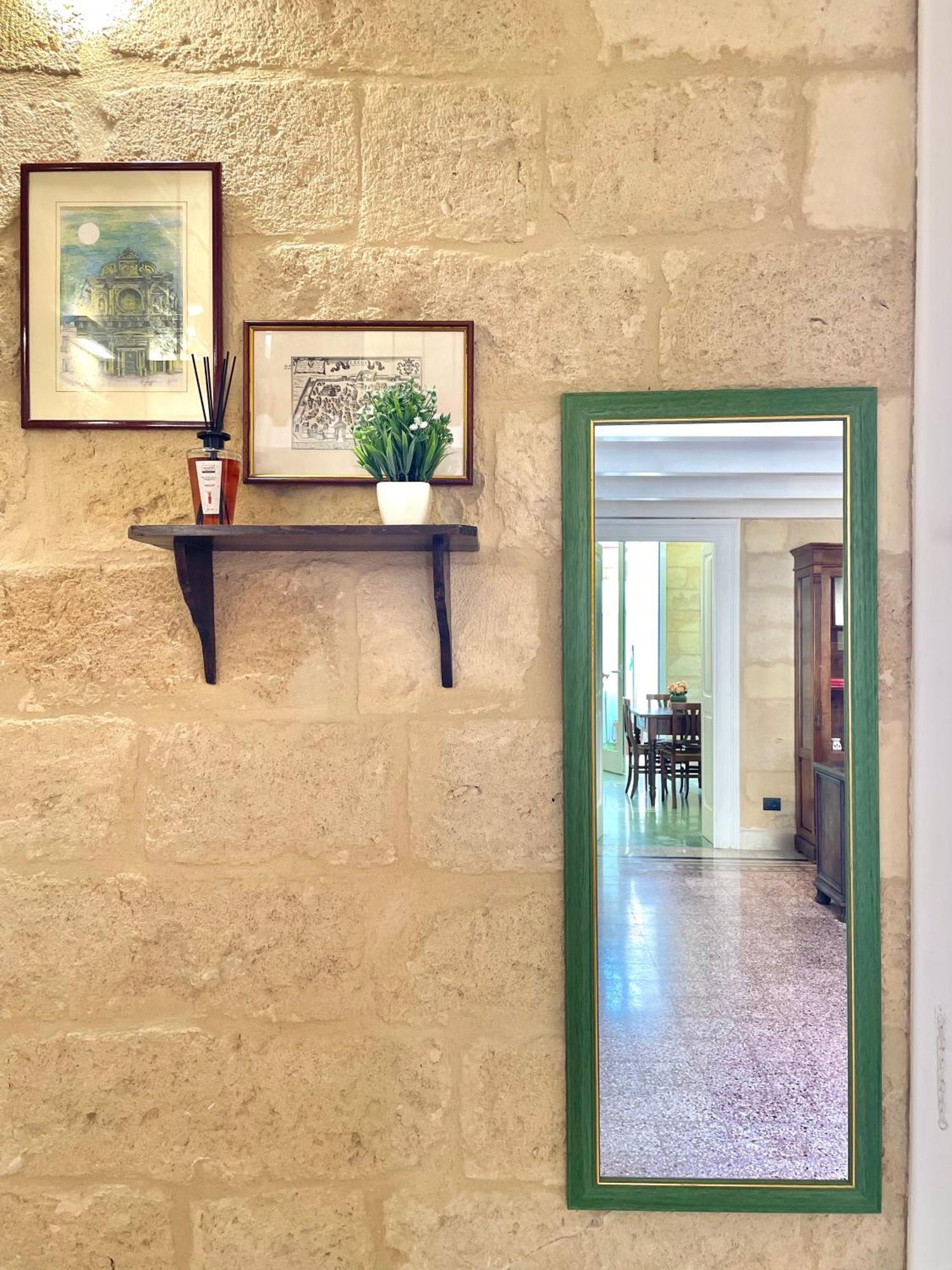 Vohis Luxury House - Fast Wi-Fi & Easy Parking Lejlighed Lecce Eksteriør billede