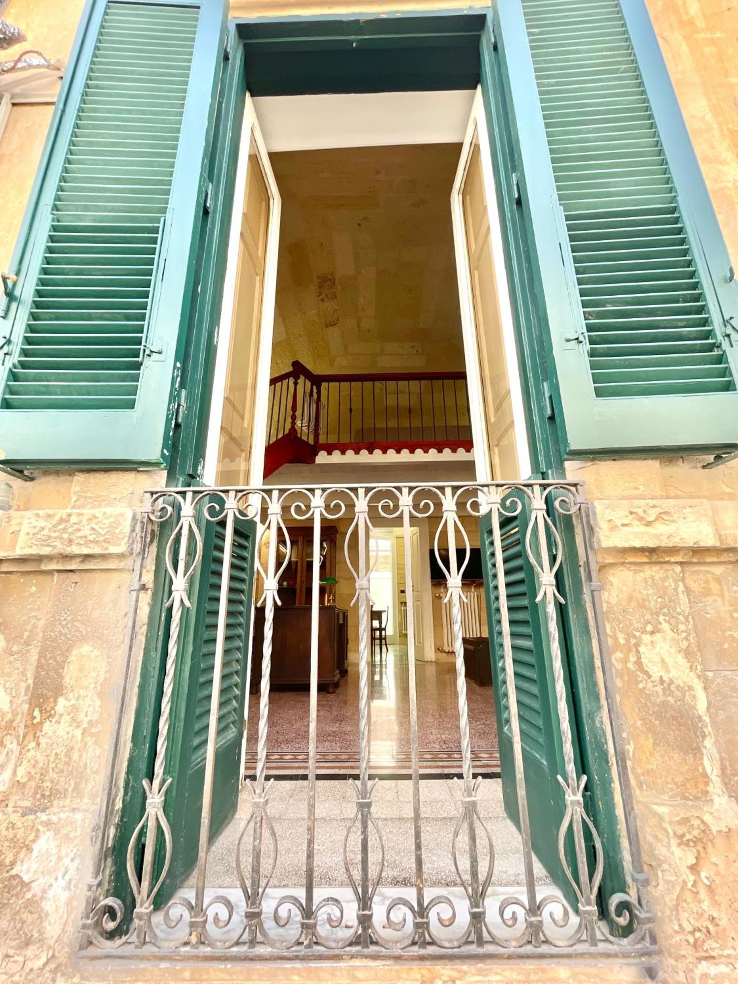 Vohis Luxury House - Fast Wi-Fi & Easy Parking Lejlighed Lecce Eksteriør billede
